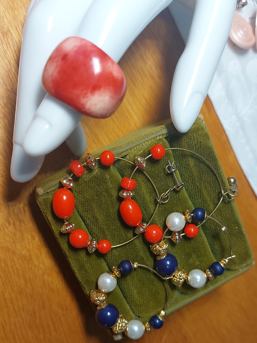 Red Blue Faux Pearl Hoop Earrings & Sz 7 Chunky Dome Nut Ring